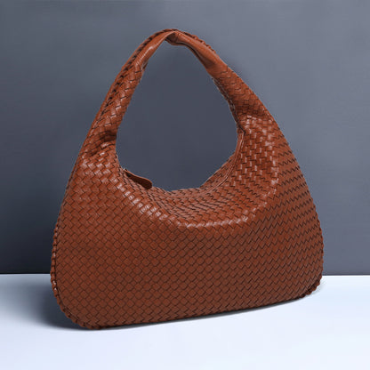 Crescent Shaped Women's Hand Woven Fashionable Single Shoulder Armpit Bag