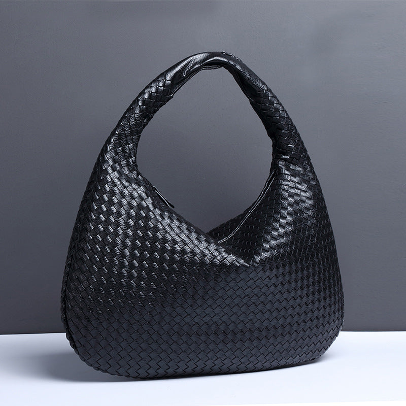 Crescent Shaped Women's Hand Woven Fashionable Single Shoulder Armpit Bag
