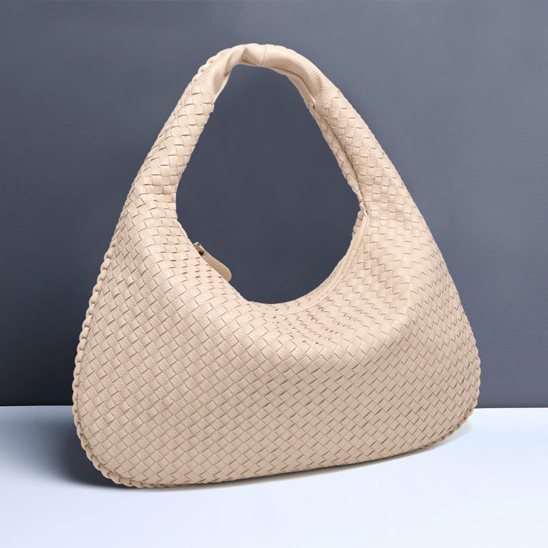 Crescent Shaped Women's Hand Woven Fashionable Single Shoulder Armpit Bag