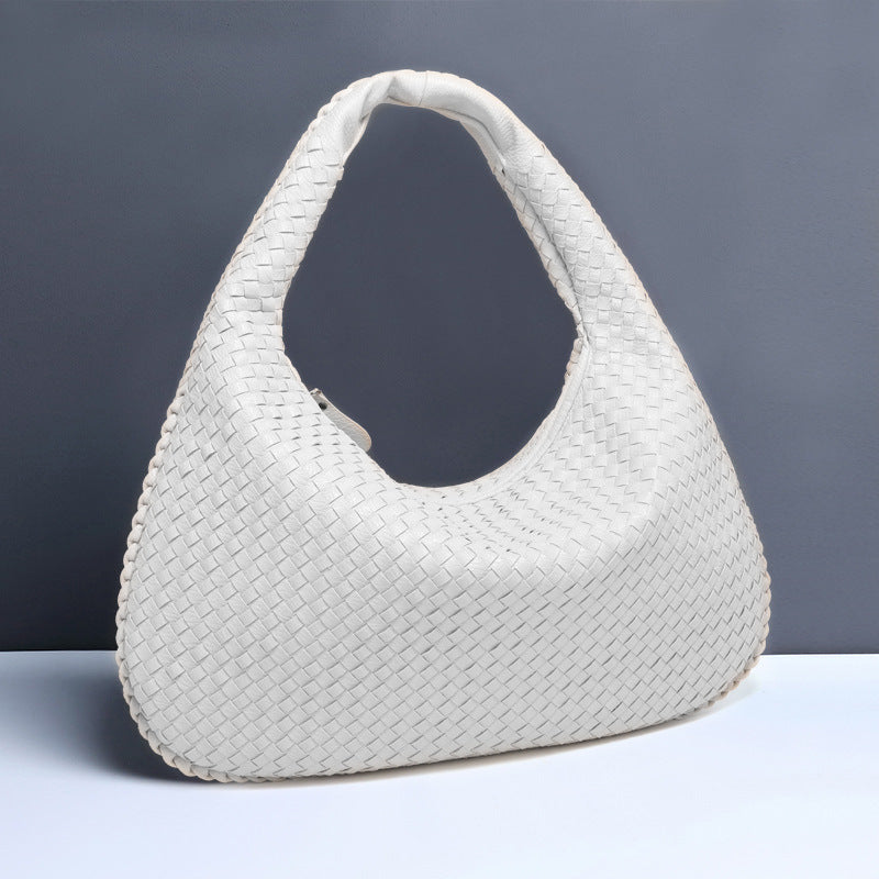 Crescent Shaped Women's Hand Woven Fashionable Single Shoulder Armpit Bag