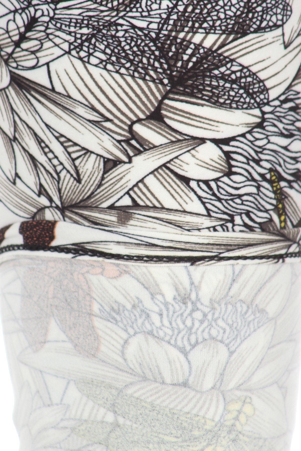 Dragonfly Print Fitted Leggings