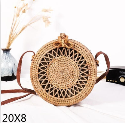 Round Straw Shoulder Bag