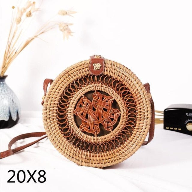 Round Straw Shoulder Bag