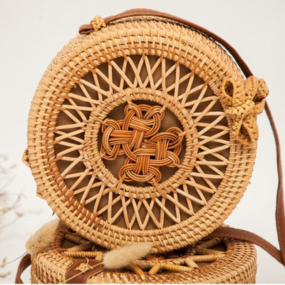 Round Straw Shoulder Bag