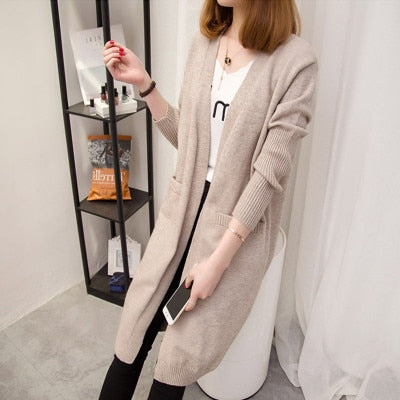 Mid-Length Long-Sleeved Cardigan Sweater