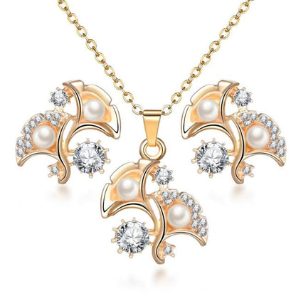Classy Sparking Crystal Jewelry Set