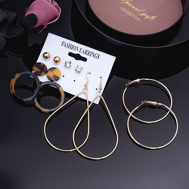 Vintage Fashion Earring Set