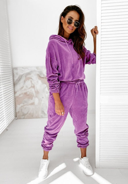 Loose Fit Velvet Jogging Suit