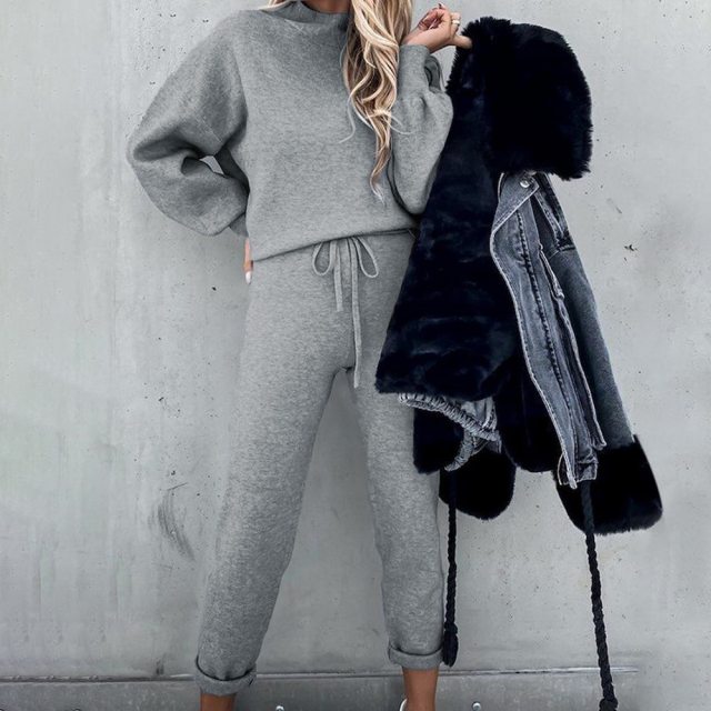 2 Piece Fashion Jogging Suit