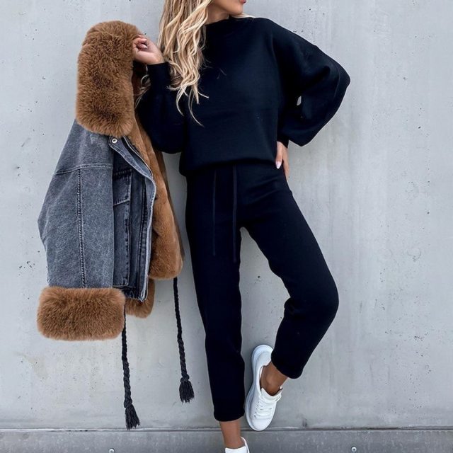 2 Piece Fashion Jogging Suit