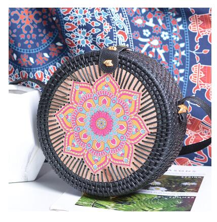 Round Straw Shoulder Bag